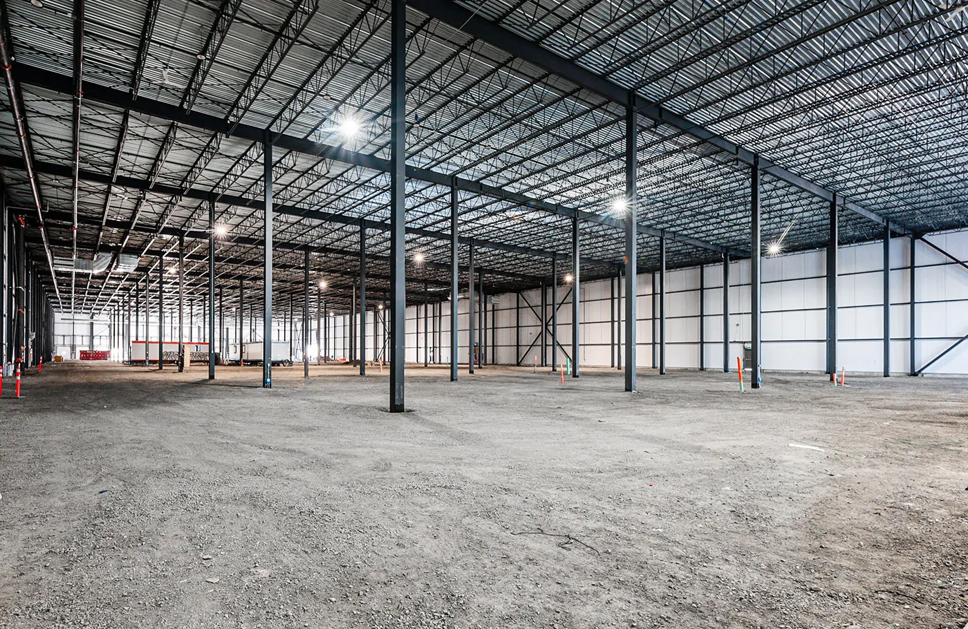Industrial warehouse for rent in Montreal